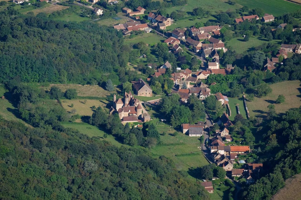 Chateau De Balleure Etrigny Kültér fotó